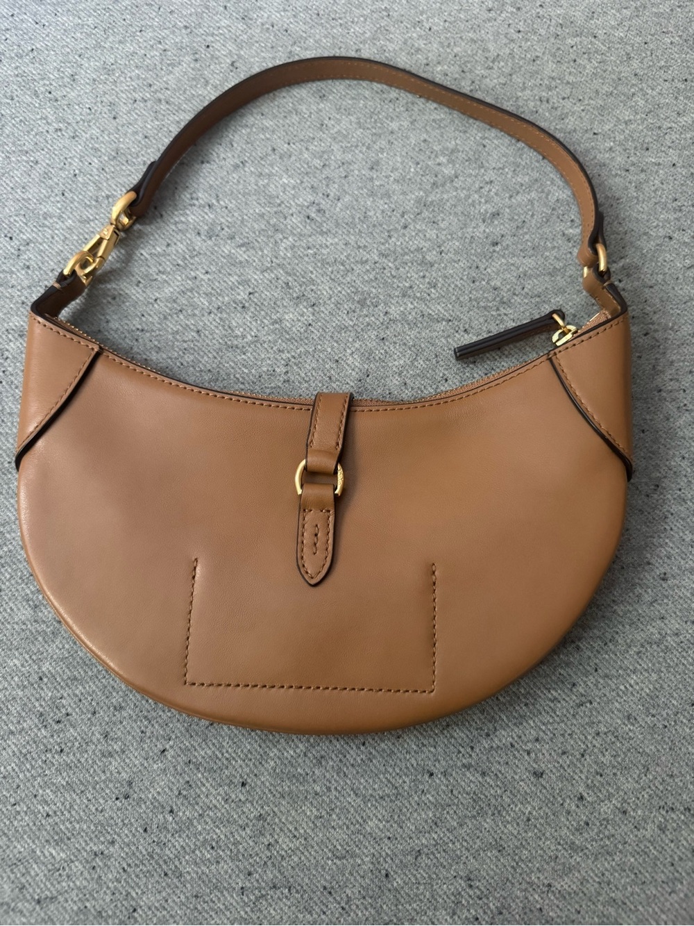 Polo by Ralph Lauren Caramel Calfskin Crescent Shoulder Bag with Gold Hardware - Picture 5 of 9